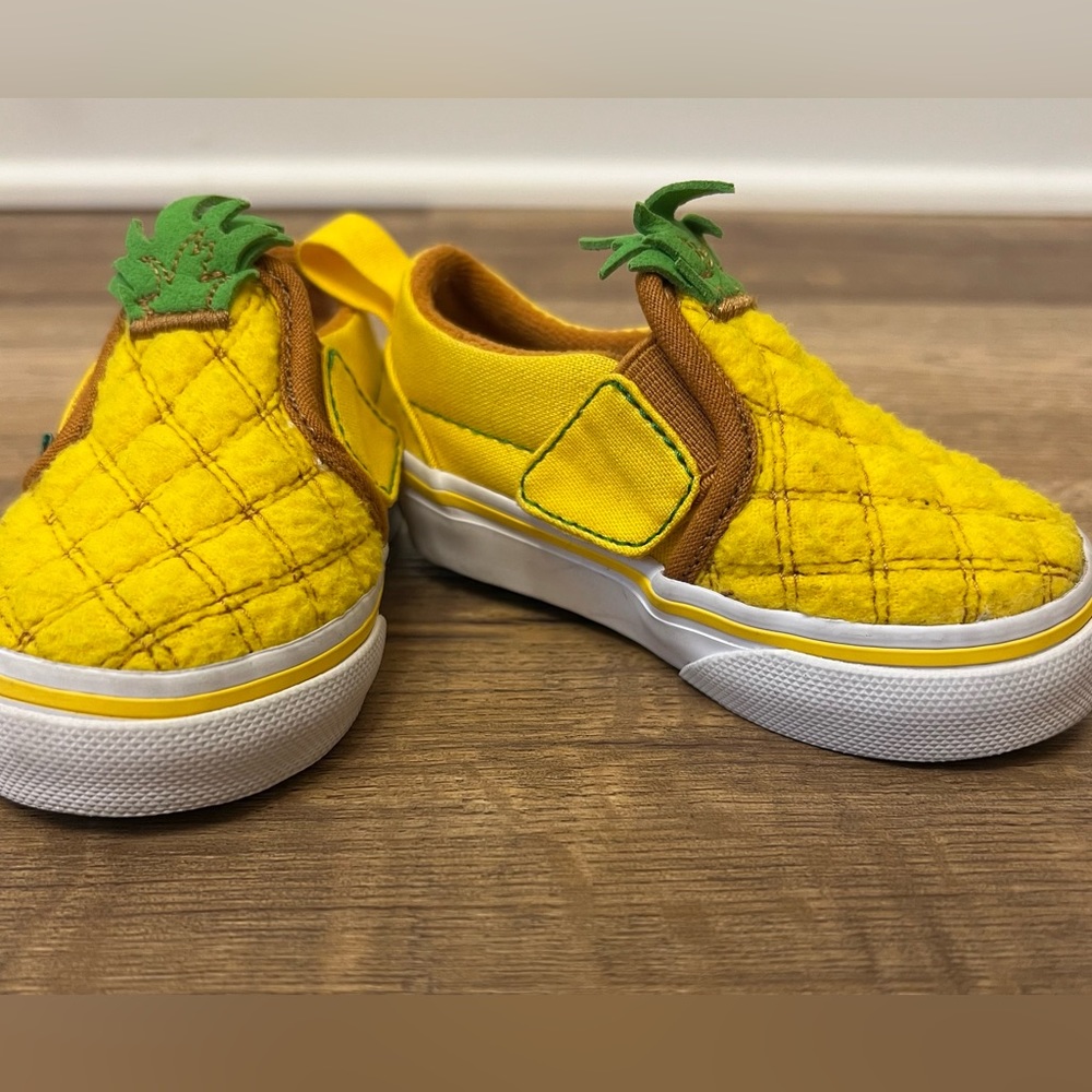 Pineapple Vans
